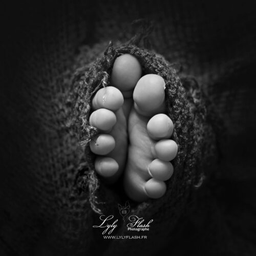 photographie de pieds de nouvau-né